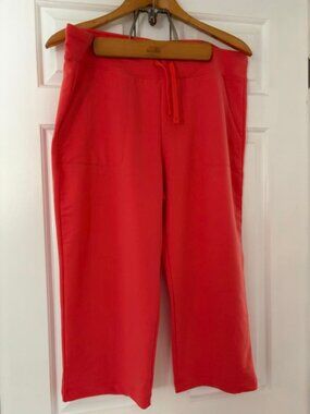 Womens (L) knit capris